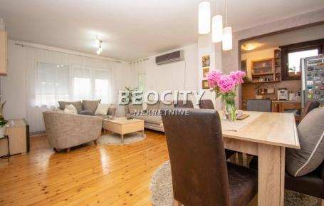 Surčin, Surčin (mesto), Ignjata Lakočevića, 5.0, 200m2, 180000EUR
