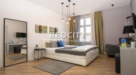Stari grad, Knez Mihailova, Čika Ljubina, 3.0, 73m2, 399000EUR Lux renoviran stan u srcu grada plus 