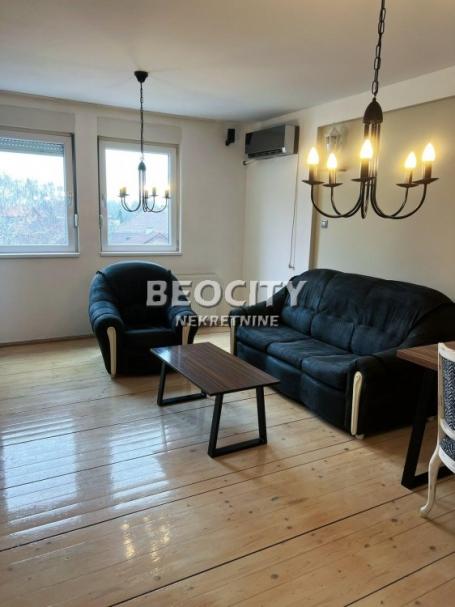 Novi Sad, Petrovaradin, Preradovićeva , 2.0, 50m2, 430EUR