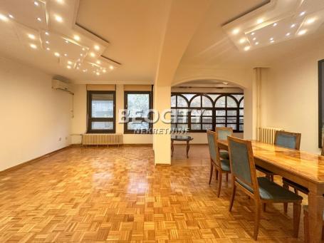 Vračar, Kalenić pijaca, , 4.0, 115m2, 990EUR
