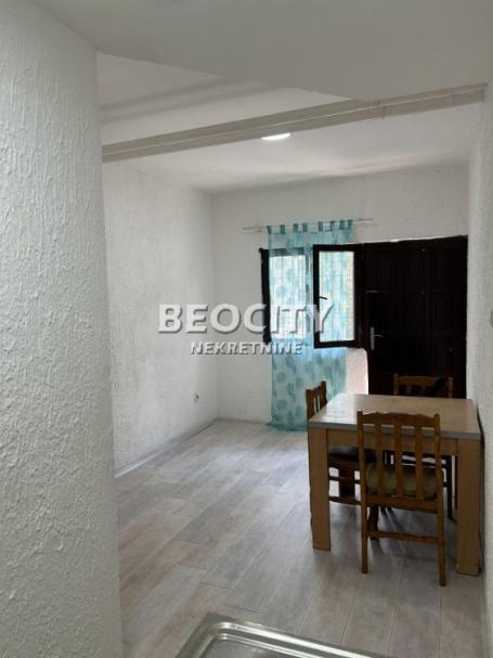 Palilula, Borča 3, Bele Bartoka, 0.5, 17m2, 36000EUR