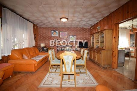 Barajevo, Glumčevo brdo, Vucinac, 13.0, 770m2, 494500EUR