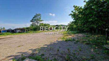 Zvezdara, Veliki Mokri Lug, Stražarska kosa 17 i 19, 60a, 800EUR