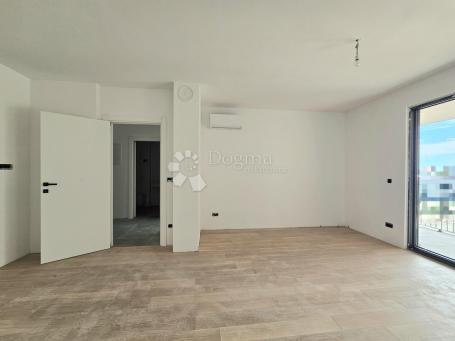 Umag, new building,
