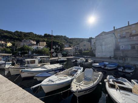 House Valun, Cres, 105m2