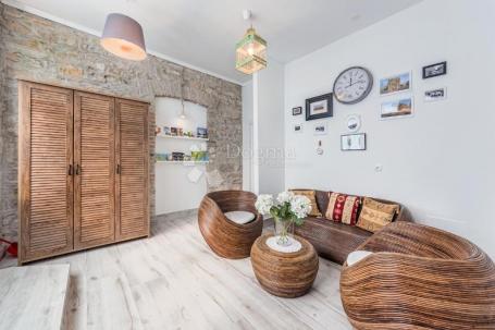 Prekrasan stan u centru 58 m2 prizemlje