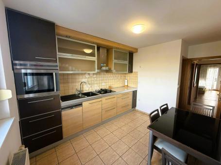 Flat Centar, Varaždin, 77m2