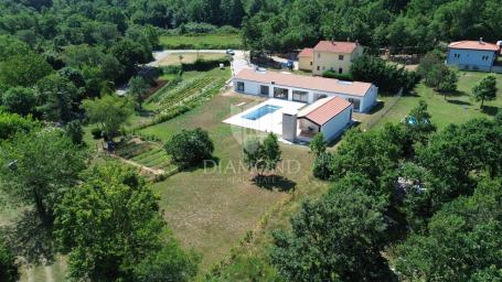Haus Kršan, 270m2