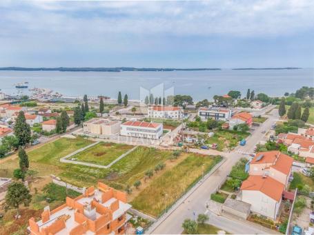 Odlično zemljište pored mora u predivnoj Fažani