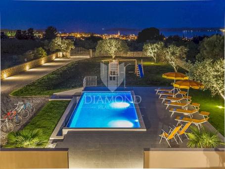 Fažana, eine abgelegene Villa mit Blick auf das Meer!