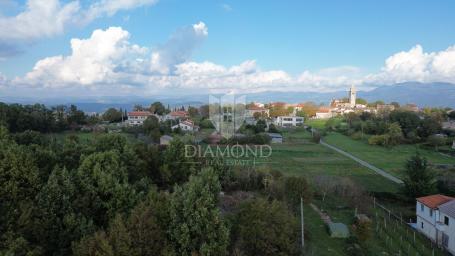 Gračišće, zemljište na mirnoj lokaciji