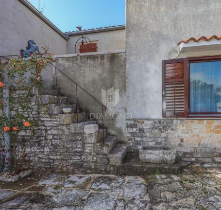Rovinj, okolica, vrlo dobra kuća blizu centra mjesta