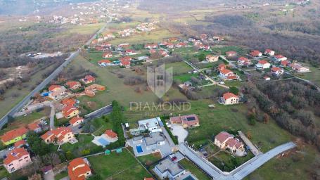 Labin, surrounding area, construction land near the city