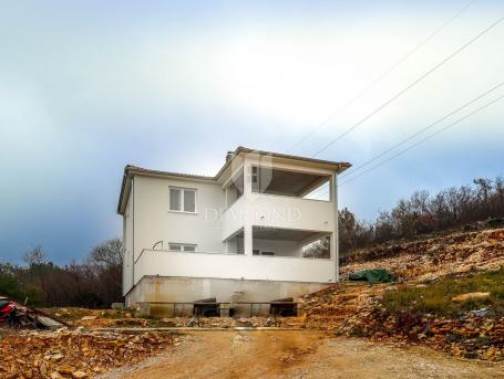 Rovinj, Umgebung, ausgezeichnetes Haus in einer ruhigen Siedlung