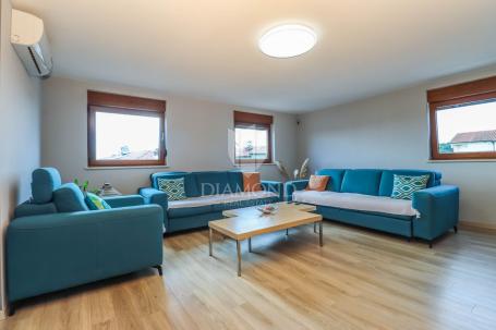 Wohnung Ližnjan, 230m2