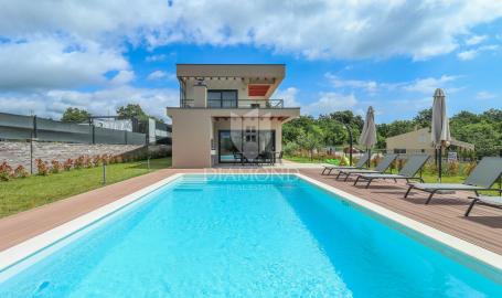 Istrien, Luxusvilla mit Pool, 5 Schlafzimmer