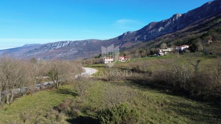 Grundstück Labin, 1.331m2