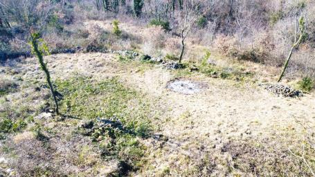 Poreč okolica, prostrano zemljište s projektom