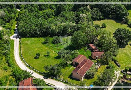 PREKRASNO IMANJE U OKOLICI KRŠANA