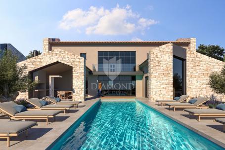 Poreč - Umgebung - Hervorragendes Baugrundstück 2132 m² mit Projekt und Baugenehmigung