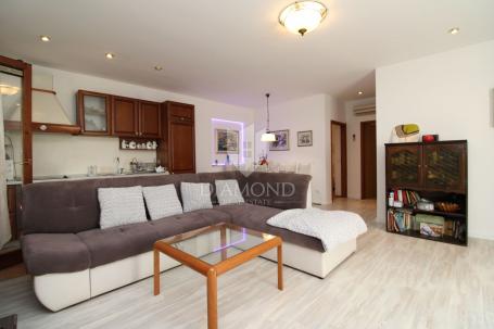 Wohnung Malinska, Malinska-Dubašnica, 72m2