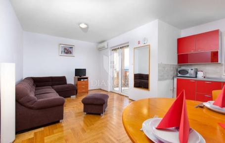 MALINSKA, KRK, APARTMAN S POGLEDOM NA MORE