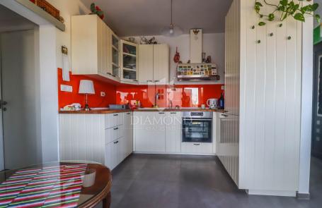 Moderne Wohnung mit Garten in interessanter Lage – Medulin