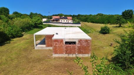 Labin, Umgebung, Rohbauhaus in toller Lage