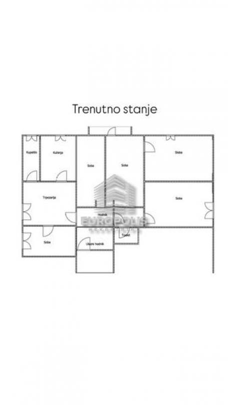 Funkcionalan, trostran stan, I sprat ID#8378