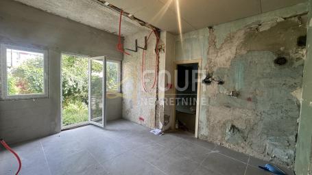 Istra, Pula - centar, 2s+db, 45.36m2, u adaptaciji