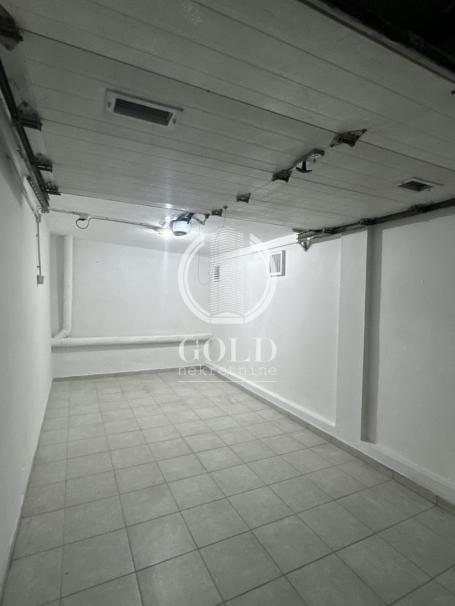 Izdajemo odličnu garažu - CENTAR ID#10593