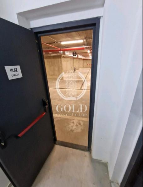 PRODAJA Garaža: NOVI SAD-Novi Sad-Liman I, Đorđa Nikšića Johana, 12.00m2 ID#8436