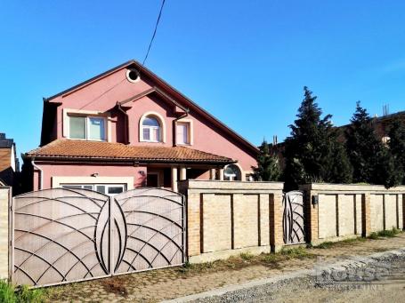 SREMSKA KAMENICA - TATARSKO BRDO - 449.00 m2