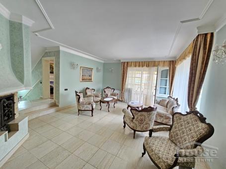 SREMSKI KARLOVCI - DUDARA - 360.00 m2