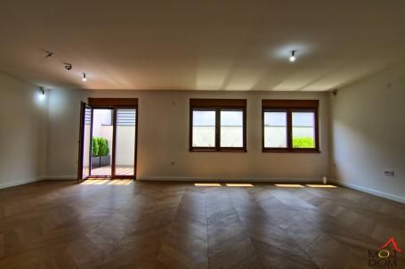 NOVI SAD - TELEP - ČETVOROSOBAN STAN - 134 m2 - 494,500€
