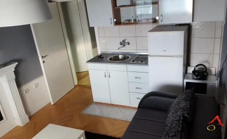 NOVI SAD - CENTAR - JEDNOIPOSOBAN STAN - 33 m2 - 117,420€