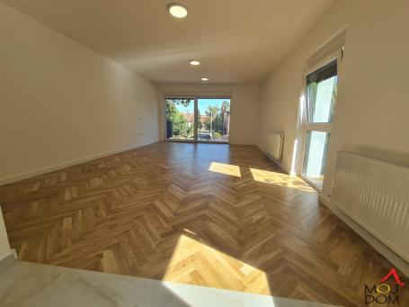 NOVI SAD - TELEP - ČETVOROSOBAN STAN - 96 m2 - 265,250€