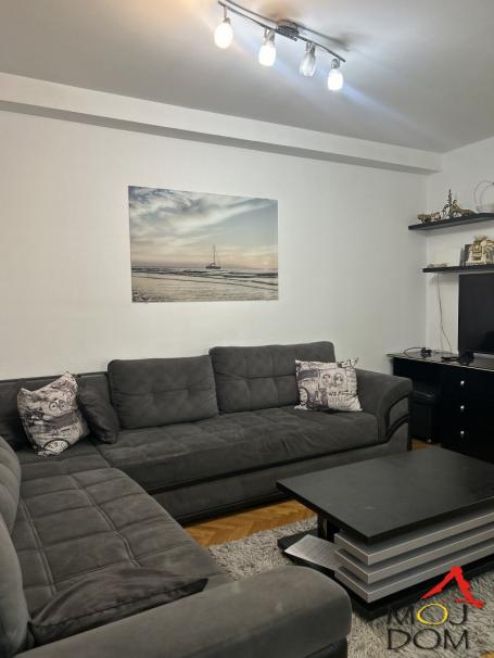 NOVI SAD - GRBAVICA - TROSOBAN STAN - 71 m2 - 170,980€