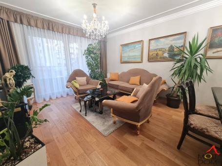 NOVI SAD - SAJAM - TROSOBAN STAN - 72 m2 - 259,500€