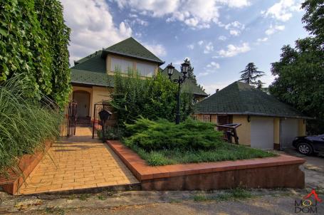 SREMSKI KARLOVCI - DUDARA - KUćA - 360 m2 - 615,000€