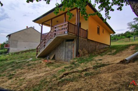 BUKOVAC - BUKOVAC - KUćA - 89 m2 - 155,000€