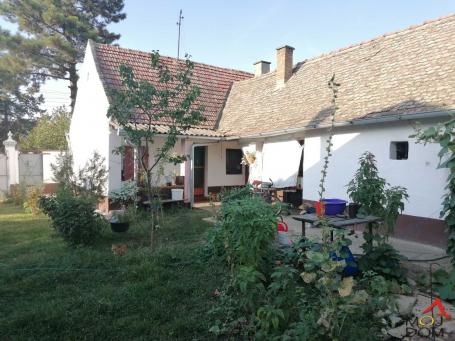 ŽABALJ - CENTAR - KUćA - 54 m2 - 72,100€