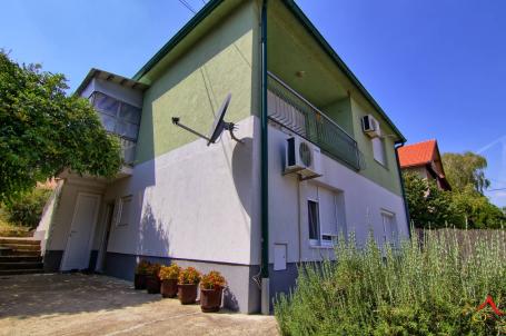 SREMSKI KARLOVCI - SREMSKI KARLOVCI - KUćA - 101 m2 - 257,500€