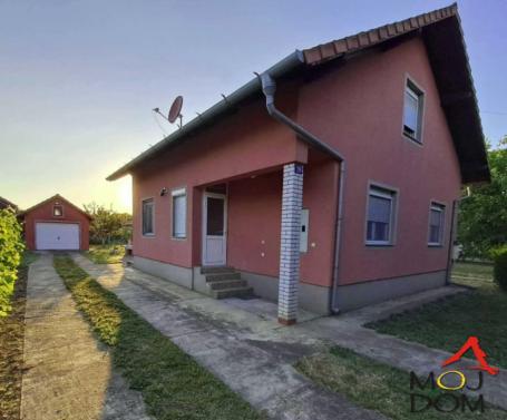 ČENEJ - ČENEJ - KUćA - 86 m2 - 195,700€