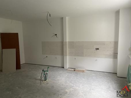 RAKOVAC - RAKOVAC - IZDAVANJE NEKRETNINA - 970 m2 - 2,600€