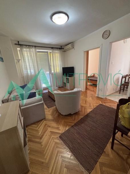Izdavanje, Stan, 41m2 , Grbavica