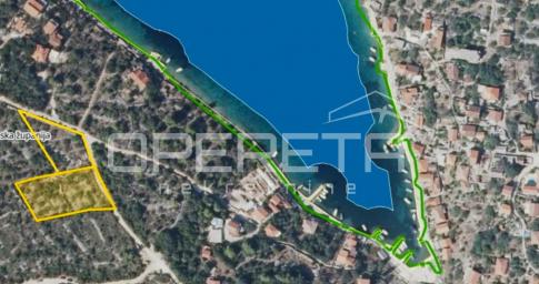 Građevinsko zemljište na otoku Drvenik Veliki – Savršen ulog i prilika za ulagan