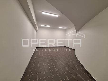 Najam, Hala-Skladište, Donje Svetice, Charlesa Darwina, 45m2