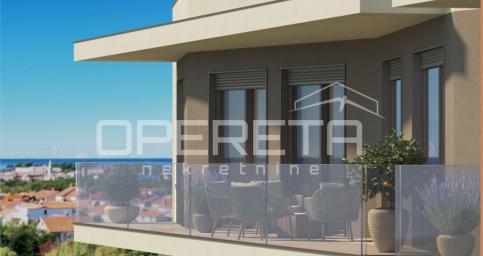 Istra, Poreč-trosoban stan s liftom i pogledom na more