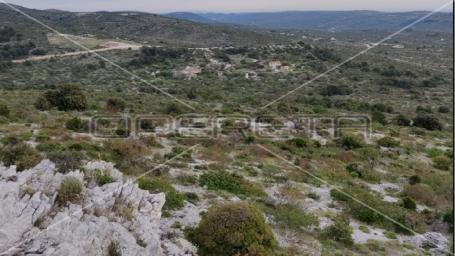 ROGOZNICA OKOLICA; ZEMLJIŠTE S POGLEDOM 28.000m2 ZA OPG I TURIZAM, POVOLJNO!